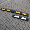 Parkplatzabgrenzung aus Gummi 900 mm